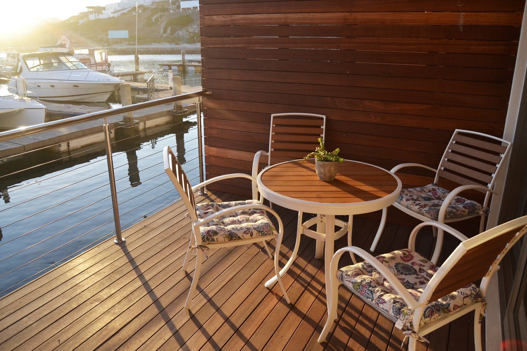 Club Mykonos Marina Village Langebaan Εξωτερικό φωτογραφία